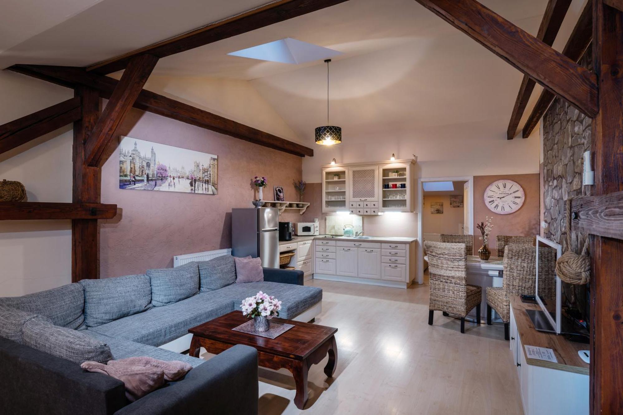 Apartments Sofia Plus Liptovský Mikuláš 外观 照片